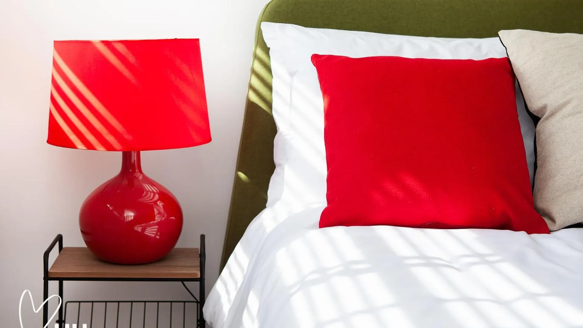 Boutique 2Bdrm Suite On Marina- 203 Kingston upon Hull United Kingdom